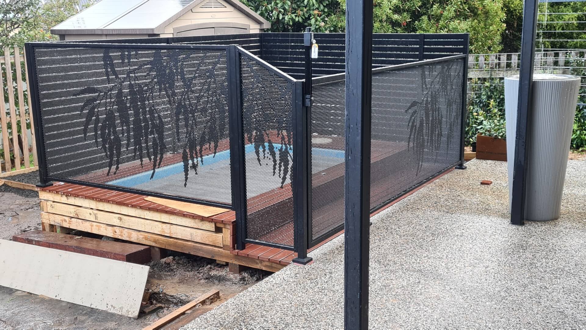Textured Monument pool fencing, Langwarrin Victoria